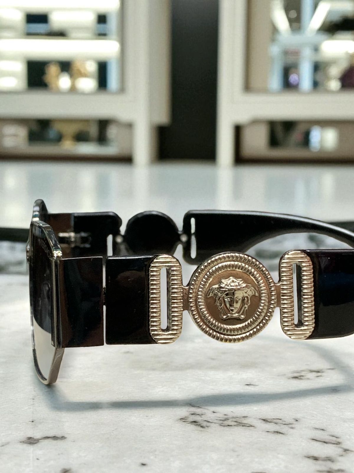 LENTES DE LUJO VERSACE.