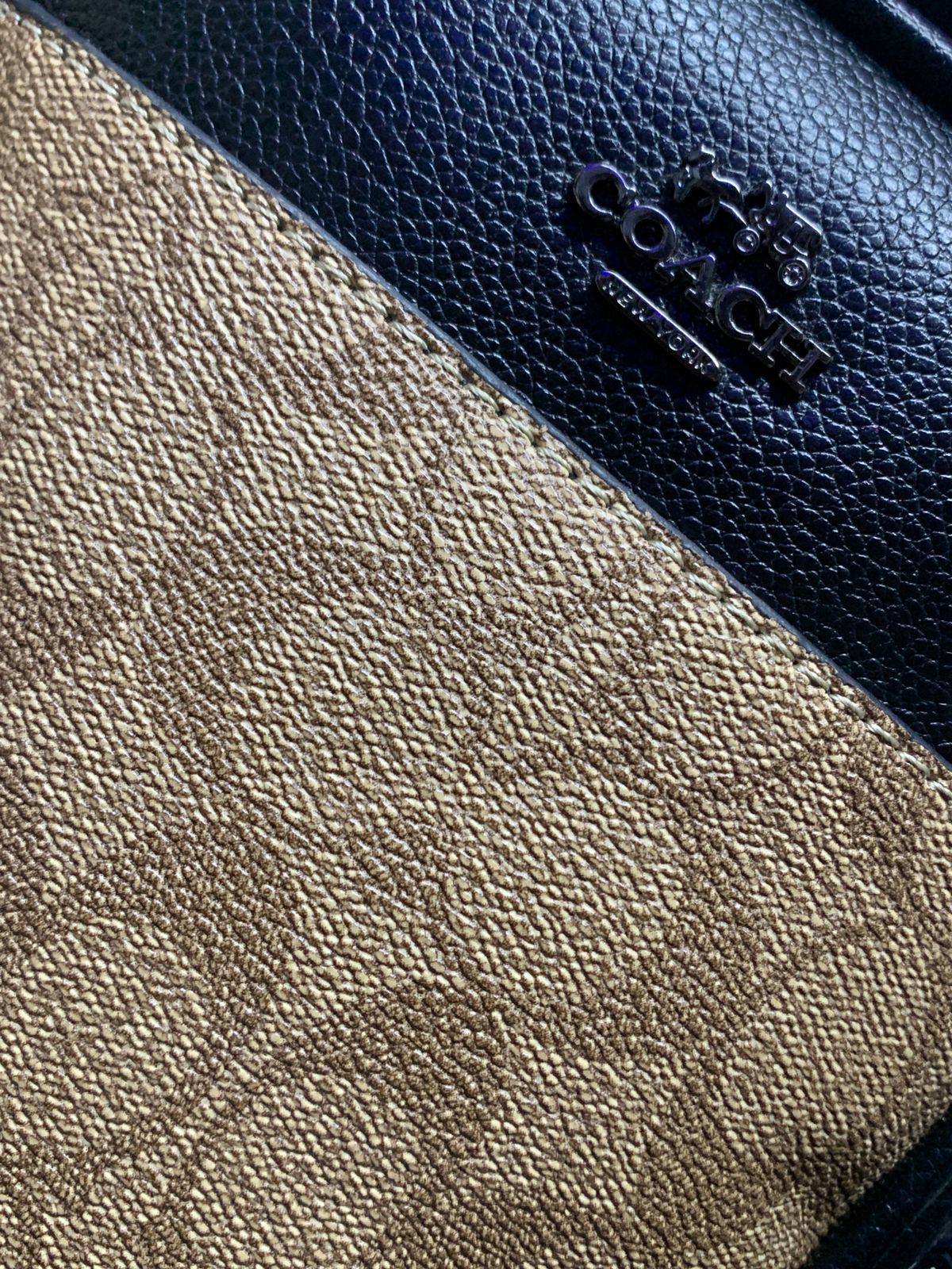CARRIEL COACH NEW YORK.