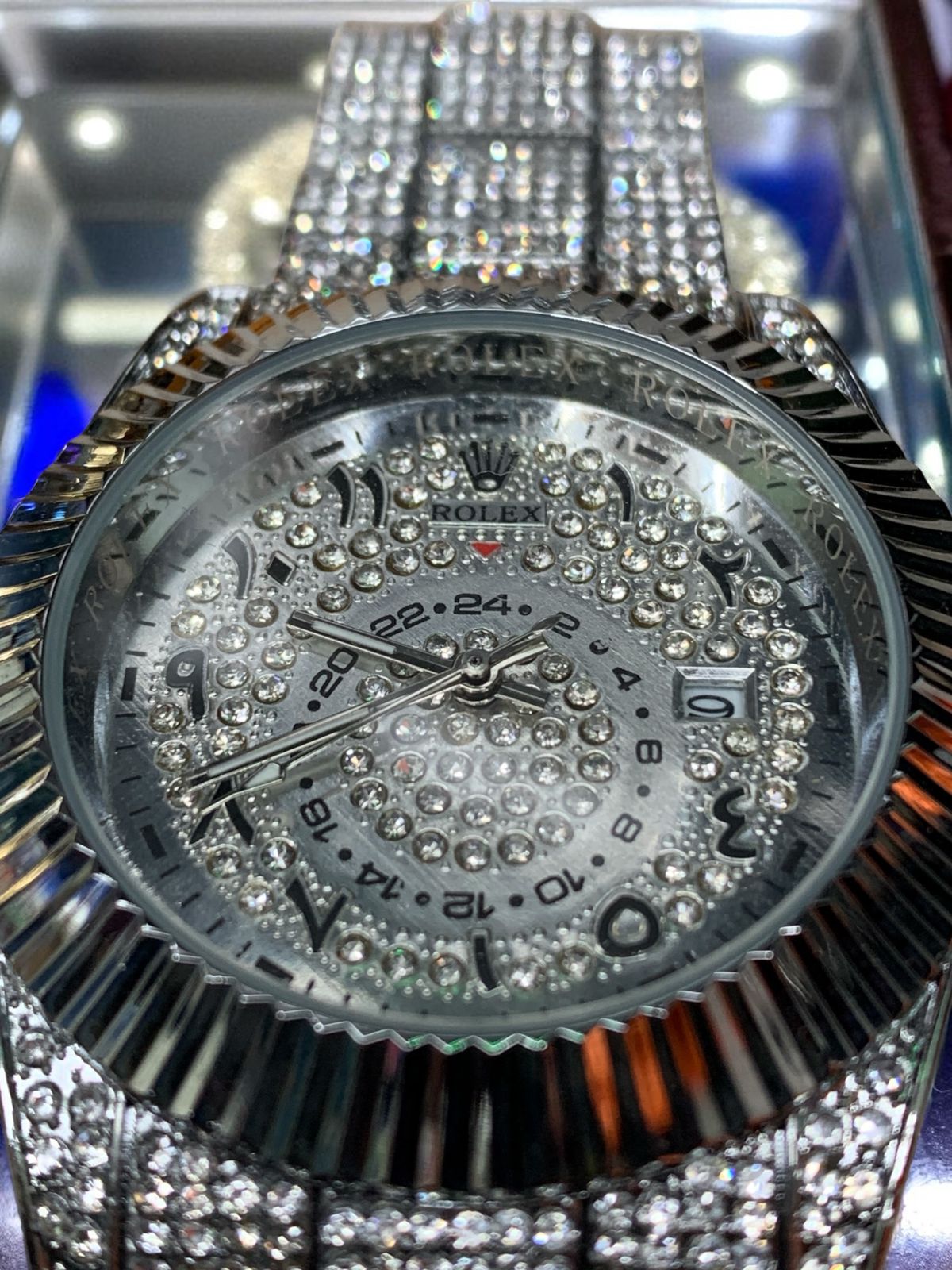 RELOJ CUBANO ROLEX ENDIAMANTADO.