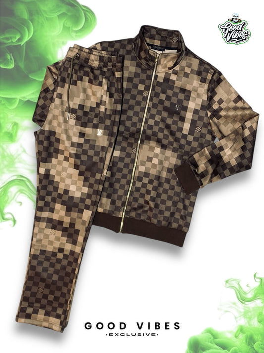 CONJUNTO LOUIS VUITTON CAFE.