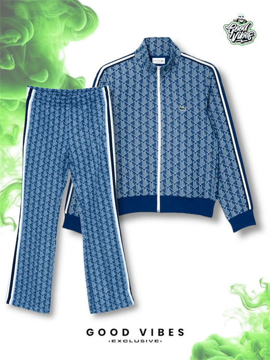 CONJUNTO LACOSTE EXCLUSIVE AZUL.