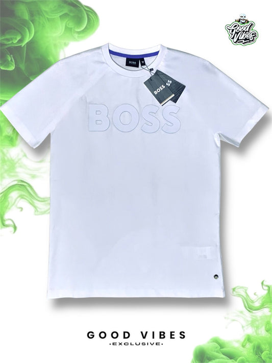 CAMISETA HUGO BOSS CUELLO REDONDO.