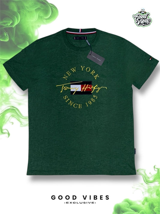 CAMISETA TOMMY HILFIGER CUELLO REDONDO.